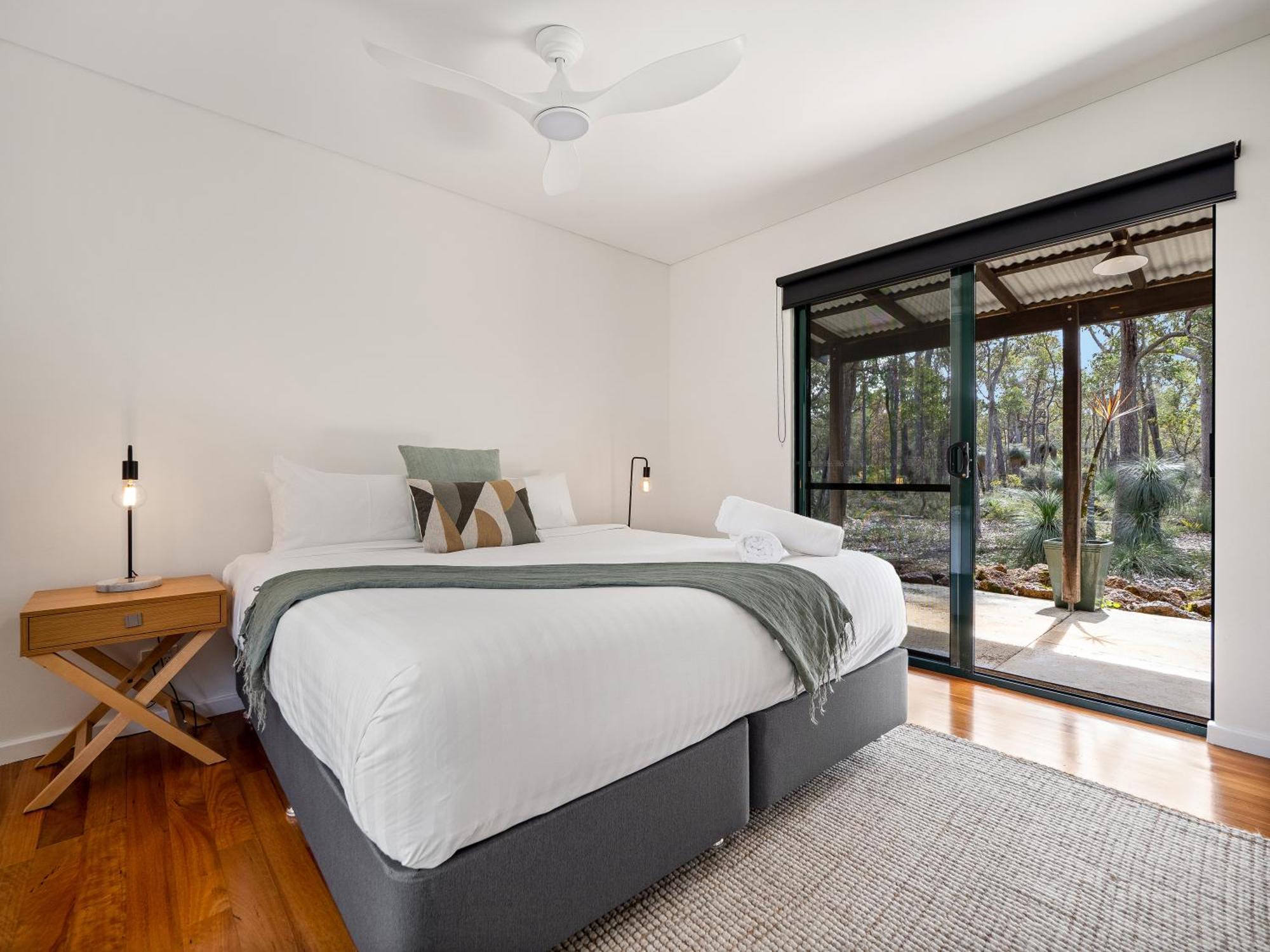Island Brook Estate Vineyard And Chalets Yelverton Extérieur photo