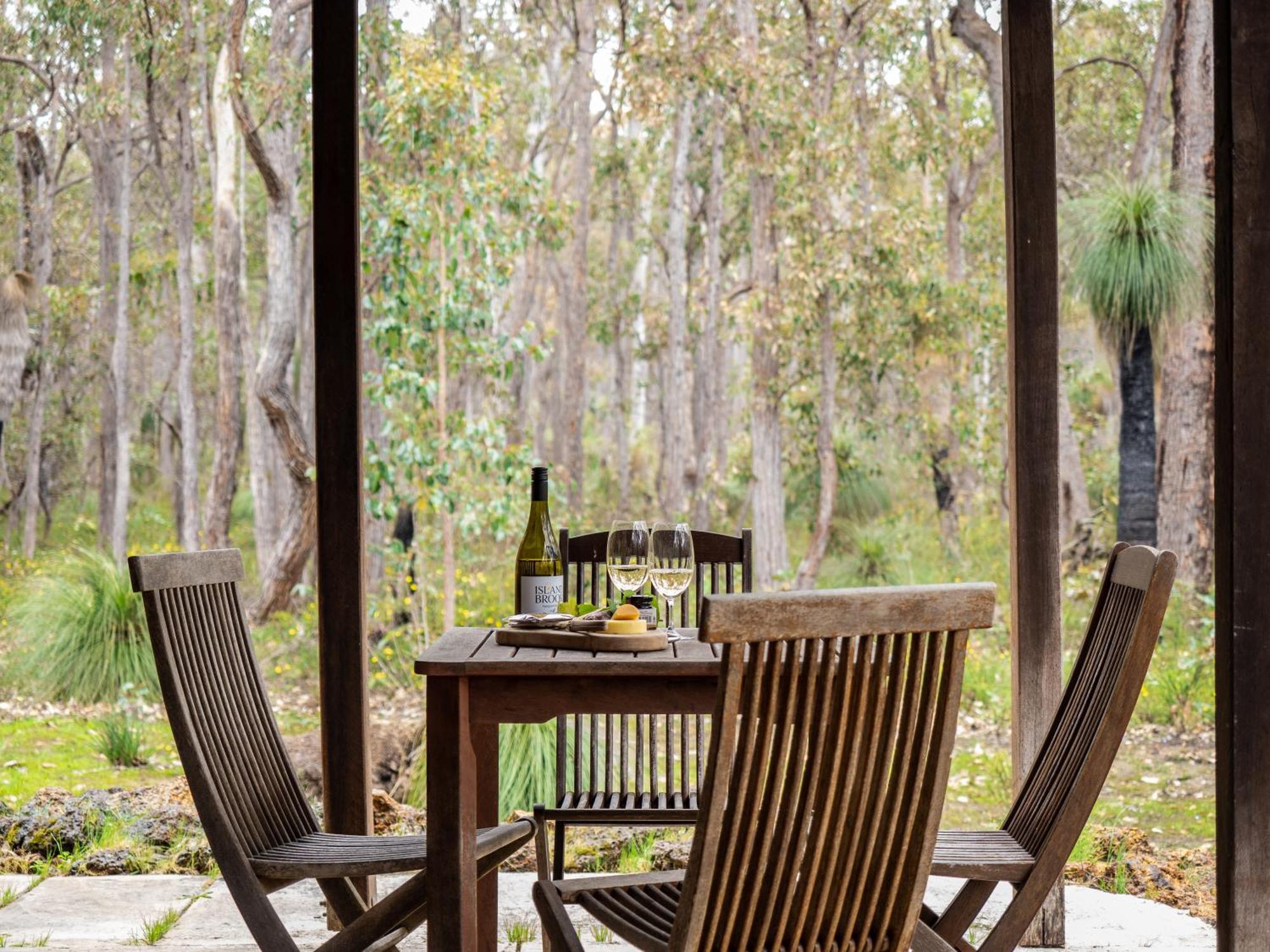 Island Brook Estate Vineyard And Chalets Yelverton Extérieur photo