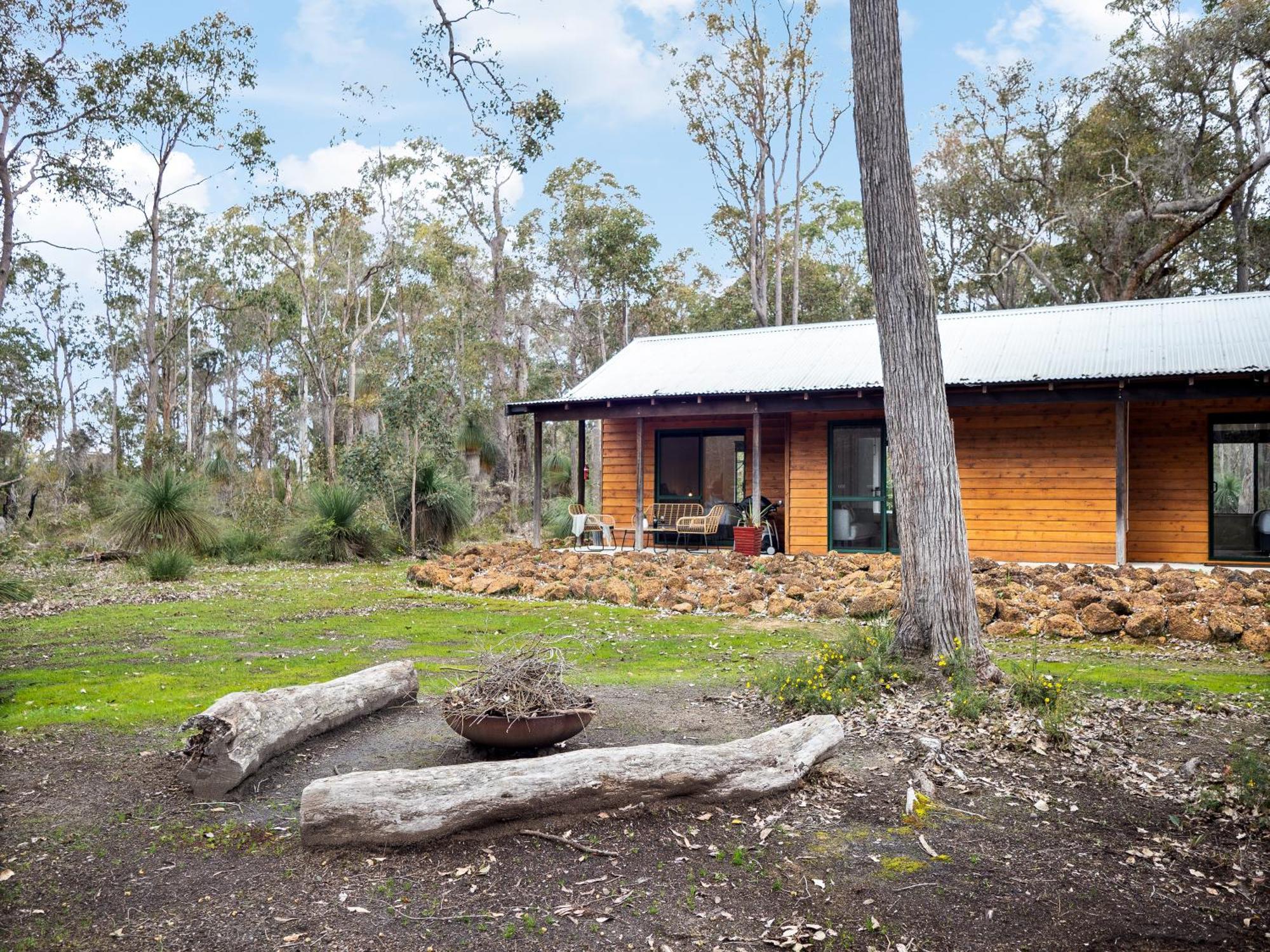 Island Brook Estate Vineyard And Chalets Yelverton Extérieur photo